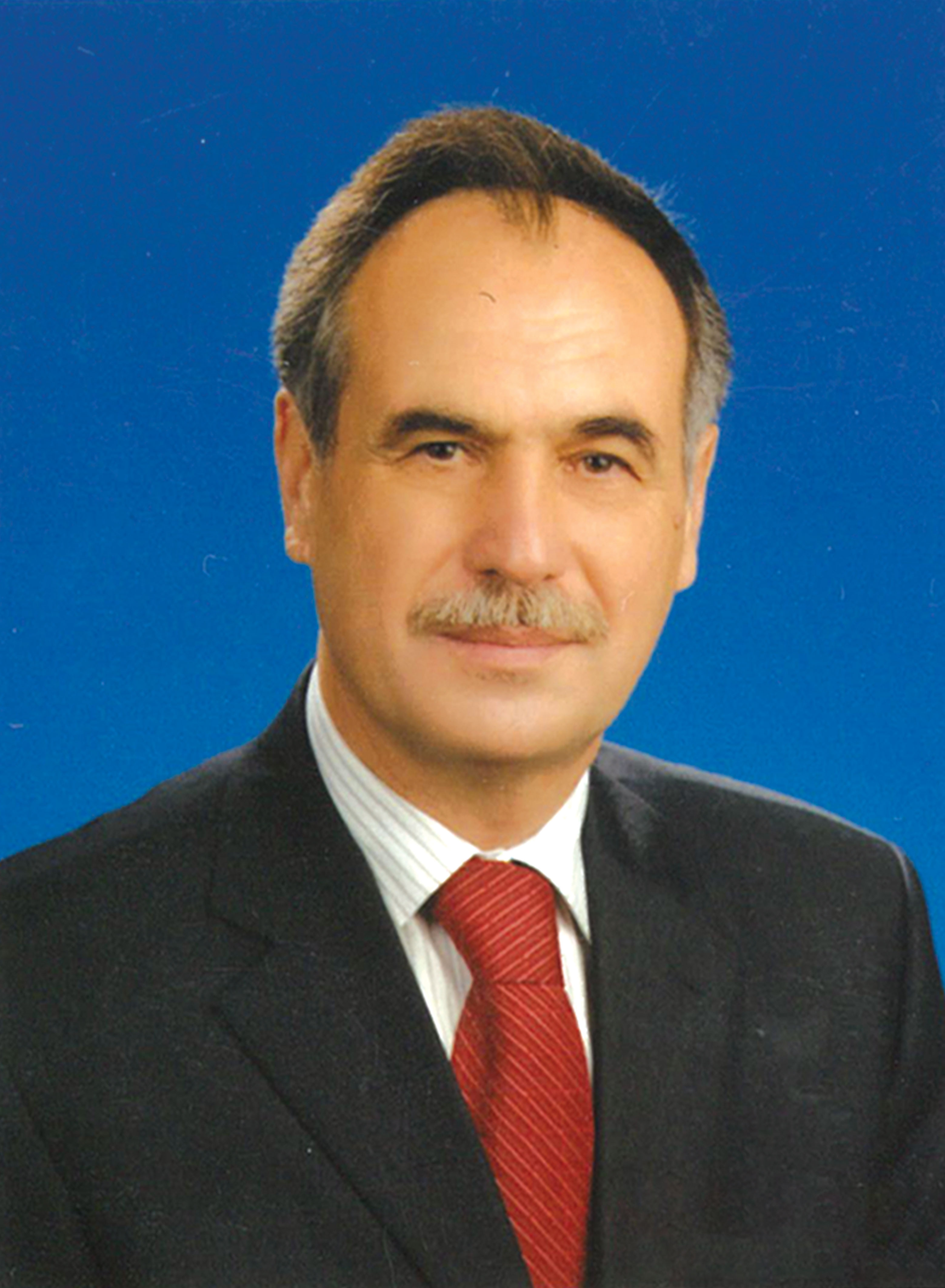 Şefik Türkmen